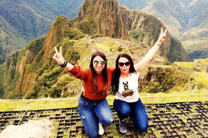 Machu Picchu Full Day from Cusco – Train, Entrance & Guided Tour 4