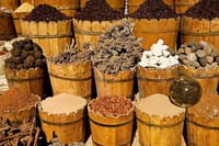 Shopping Tour With Private Guide and Private Transfer - Hurghada
