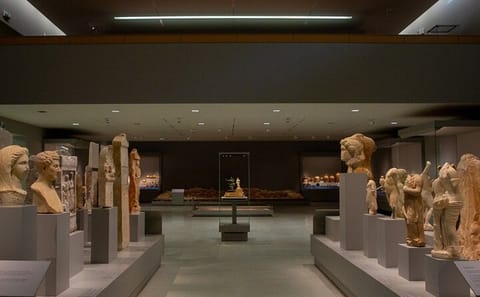 Cultural Tour of Ancient and Modern Chania, Greece