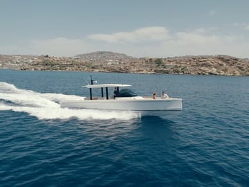Private 5-Hour Yacht Cruise from Agia Anna, Mykonos