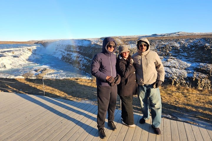 Private Golden Circle Welcome Tour with Keflavik Airport Pickup