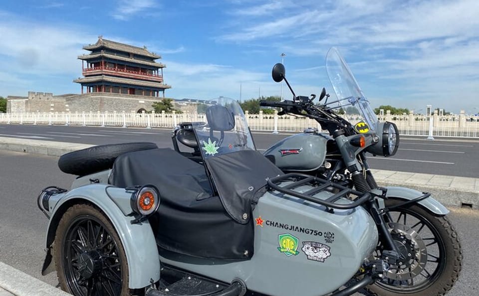 Private Sidecar Tour of Beijing's Cultural and Historic Sites