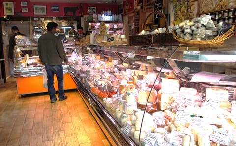 Gourmet Food Walking Tour in Central Paris: Les Halles & Montorgueil