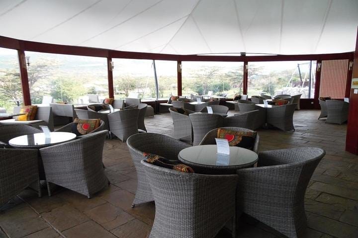 Dinning with a top view