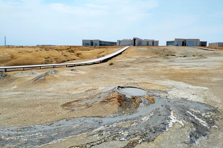 Gobustan mud volcanoes museum-Gobustan tour-mud volcano_VLA tourism