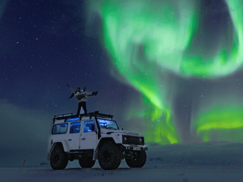Northern Lights 4×4 | Private Super Jeep Tour | Photo Package Included
