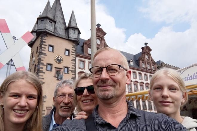 Frankfurt Old Town: Missing Treasure Self-Guided Exploration photo 4