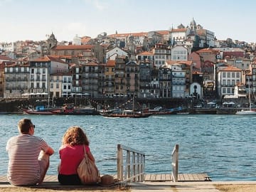 Scenic Bus Tour from Porto to Algarve with Aveiro and Coimbra Stops
