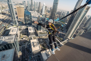 Sky Views Edge Walk Tour in Downtown Dubai with Transfers