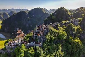 From Hanoi to Ninh Binh Day Trip visit Hoa Lu Tam Coc Mua Cave