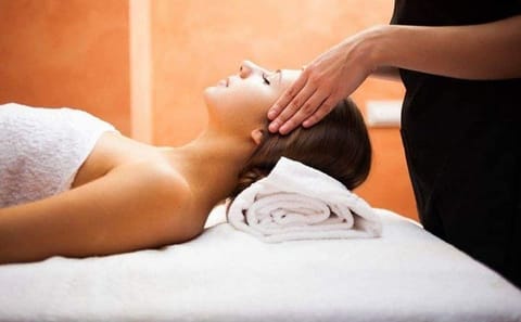 Couples 120-Minute Full Body Massage in Athens