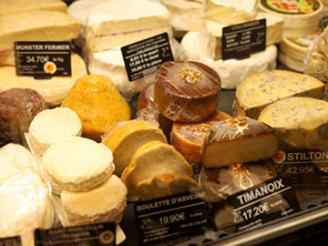 French Cooking Class and Market Tour in Paris