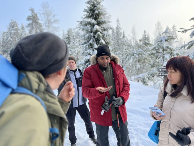 Winter Wonderland Hike in a National Park 4