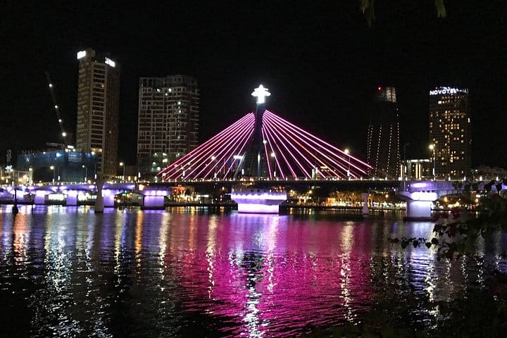 Hoi An: DA NANG SPARKLING NIGHT CRUISE EXPERIENCE 3
