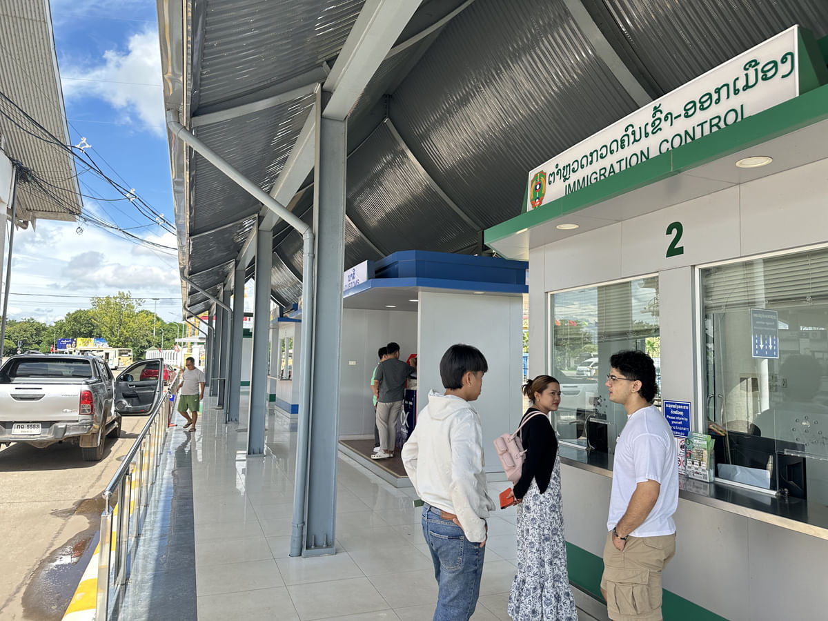 Sunset cruise on Luang Prabang river