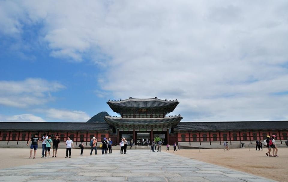 Full-Day Palace Tour in Seoul