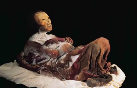Arequipa City Walking Tour and Juanita Mummy Experience