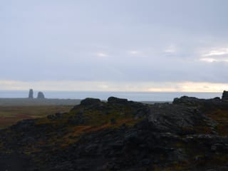 Lóndrangar