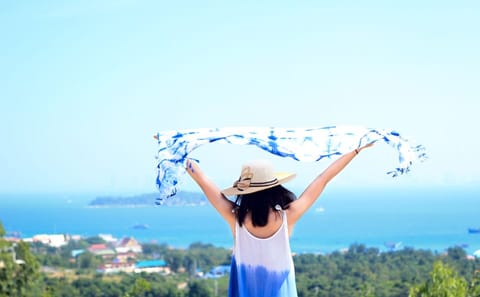Day Trip to Pattaya City & Koh Larn Island Tour From Bangkok