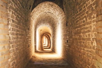 Pingyao Ancient City and Zhangbi Castle Day Tour