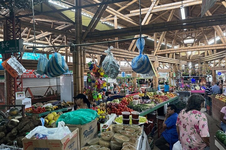 Cali's Colorful Markets: Private Tour of Colombian Fruits 6