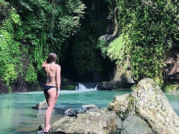 Aling aling Waterfall Tour