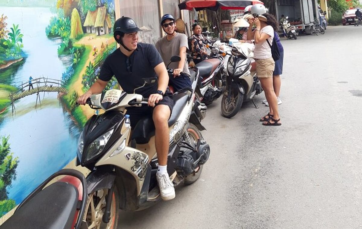 Motorbike Tour around Ninh Binh