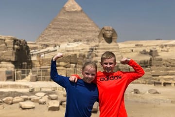 Guided Full Day Tour of Giza Pyramids and Old Cairo