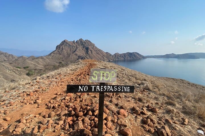 Padar Island Bintang Komodo Tours
