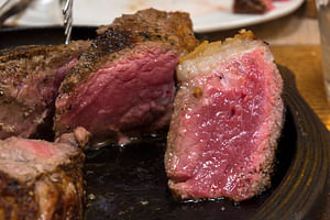 OT The Florentine Steak Experience in San Gimignano Winery