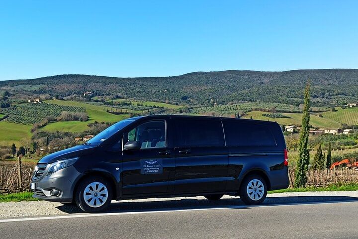 PRIVATE TOUR: Pisa & Siena in one day with Wine tasting & Lunch in Chianti