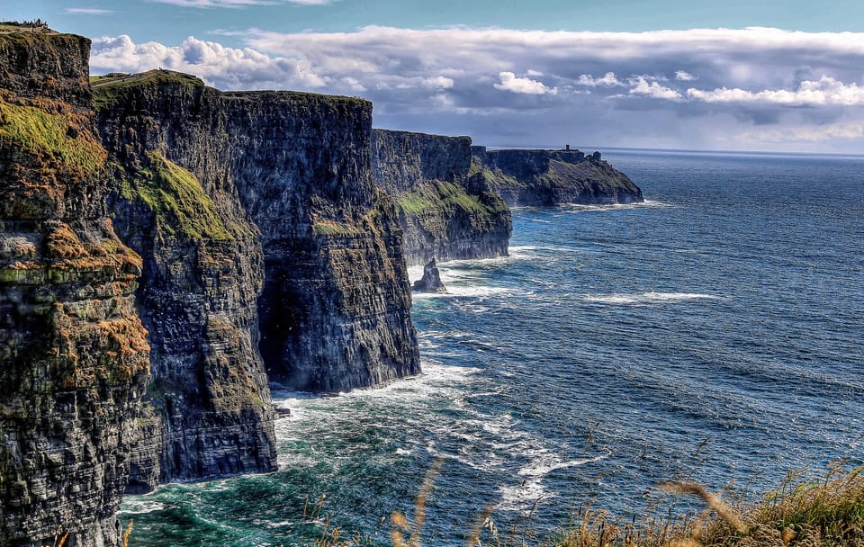 Private 10-Day Van Tour of Dublin and Scenic Ireland