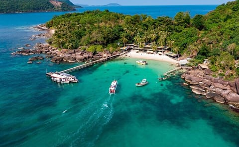 Phu Quoc Canoe Tour Excursion, Discover Three Stunning Islands