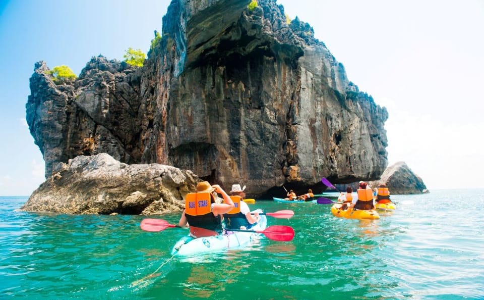 Ang Thong: Marine Park Full-Day Kayaking & Snorkeling Tour