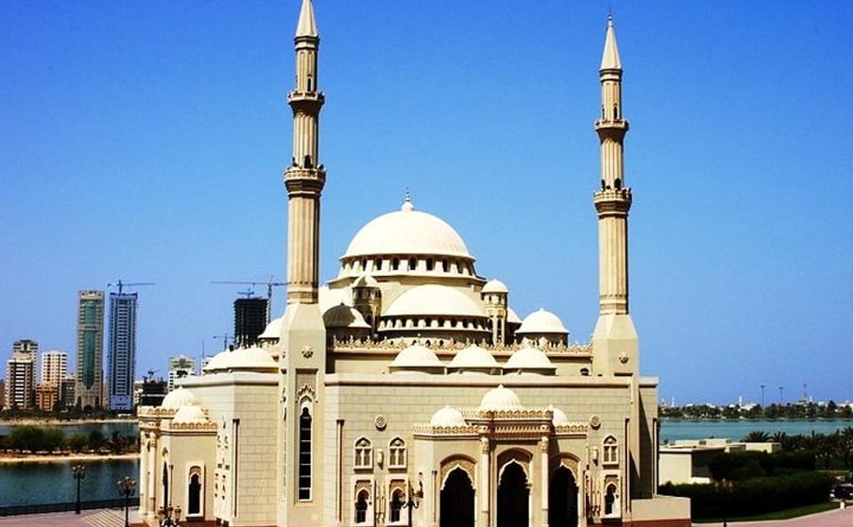 Sharjah City Cultural Tour: Explore Islamic Heritage Landmarks