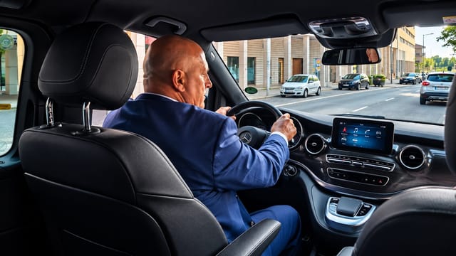 Private Chauffeur by the Hour in Porto – 20 km Included per Hour