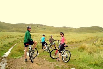 Mountain Bike Tour through Chucuito's Scenic Landscapes