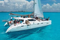 Cancun Catamaran: Sail to Isla Mujeres + Buffet & Drinks 1