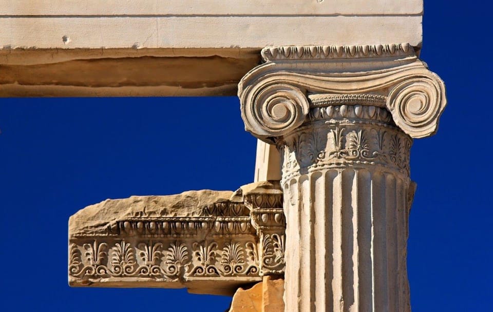 Cultural Tour of Athens and Delphi with Coach Transport