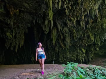 Mantle Cave Adventure in Tingo María, Peru