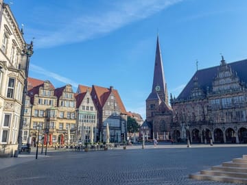 Walk, Discover, Experience: The Ultimate Bremen City Tour