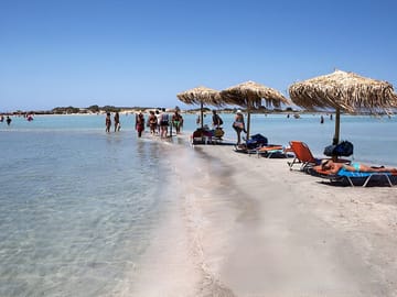 Private Tour of Elafonisi Beach with Cretan Culinary Experience