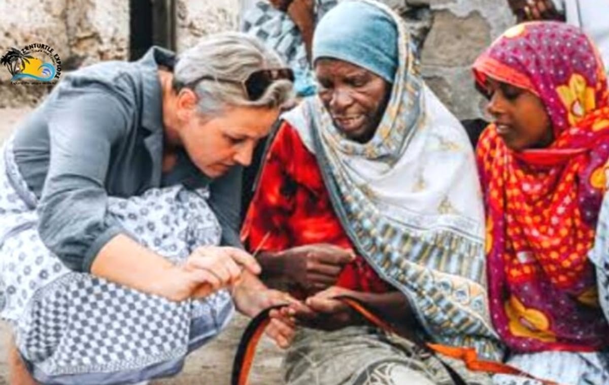 Nungwi Village Tour, Kilosa Zoo and Swim with Turtles Baraka