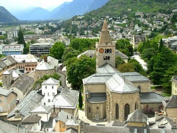 Timeless Sion: Castles, Cathedrals & Old Town Charm