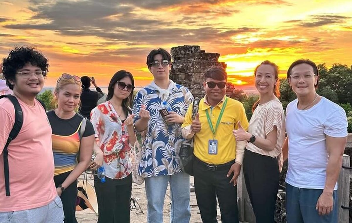Classic Angkor Wat sunset Private Guide Tour