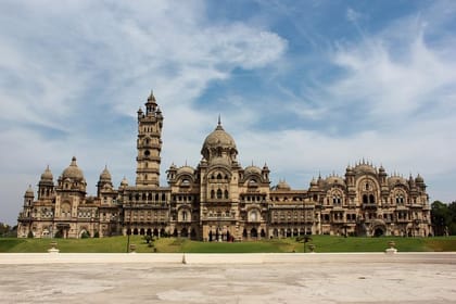 Vadodara to Mumbai Man-made Wonder of India