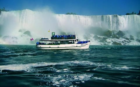 2-Day Niagara Falls Experience from NYC