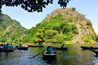 Bai Dinh - Trang An Ninh Binh Trip Tour From Ha Noi  5