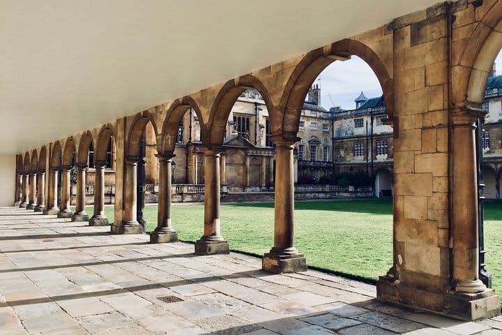 Full-Day Private Guided Tour of Cambridge 4