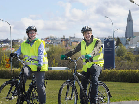 Reykjavik Highlights Group Bike Tour, photo 3